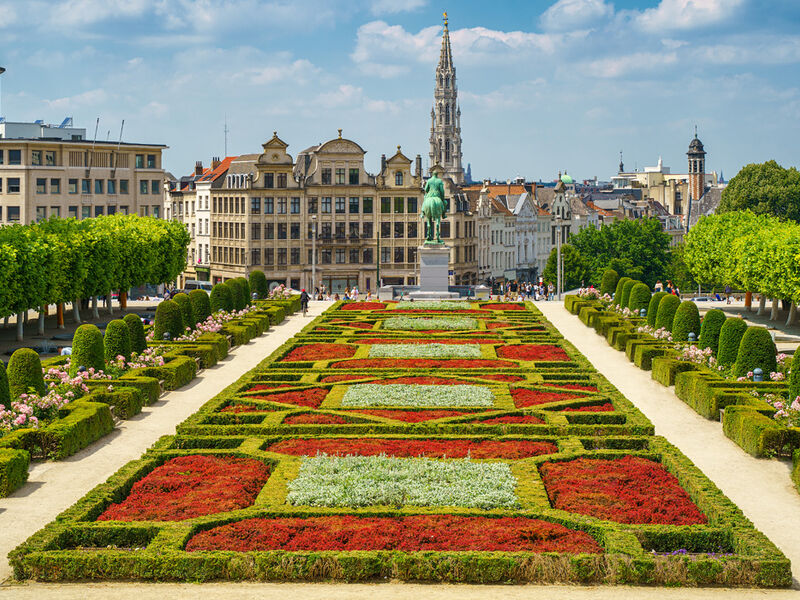 2026 İlkbahar - Yaz Dönemi Ankara Hareket Sun Express Hava Yolları ile 6 Gece Görkemli Üçlü Benelüx – Fransa – Almanya