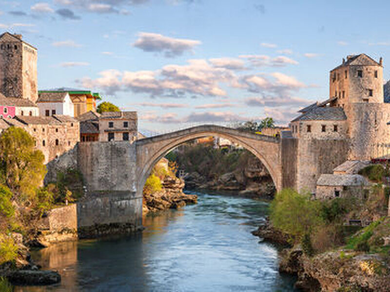 Otobüs İle Balkan İncileri (6 Gece) İzmir Hareketli