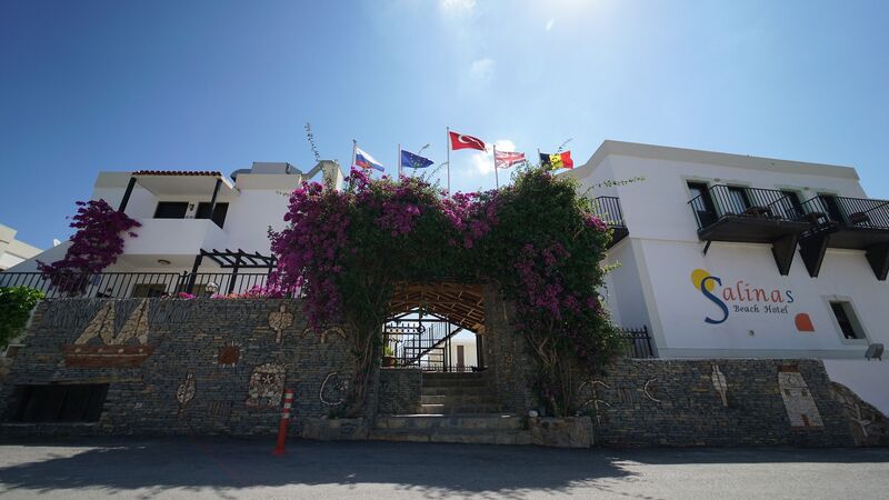 Salinas Beach Hotel