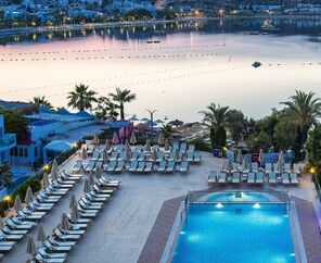 Royal Asarlık Beach Hotel & Spa