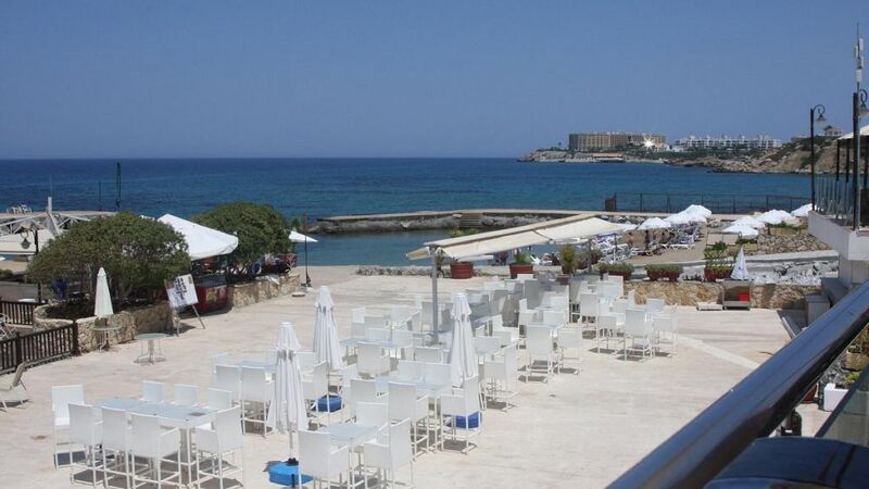 Ada Beach Hotel