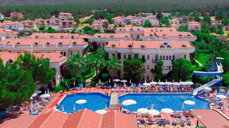 Yel Holiday Resort Hotel