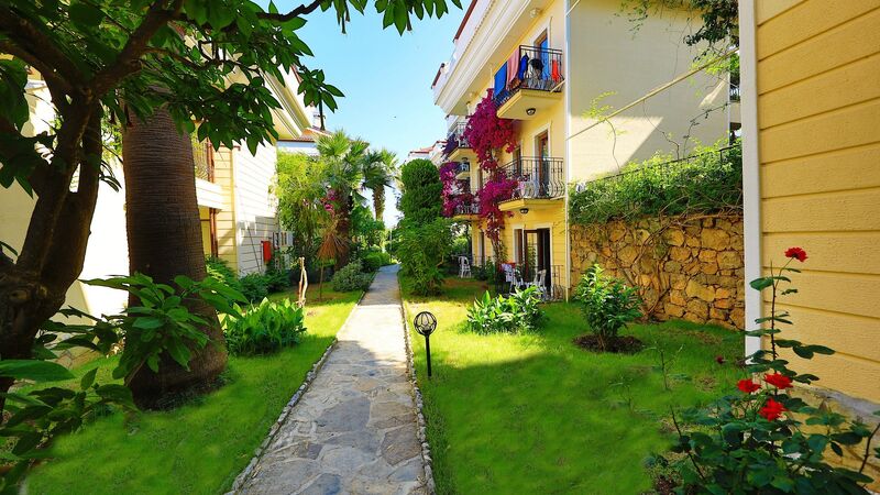 Yel Holiday Resort Hotel