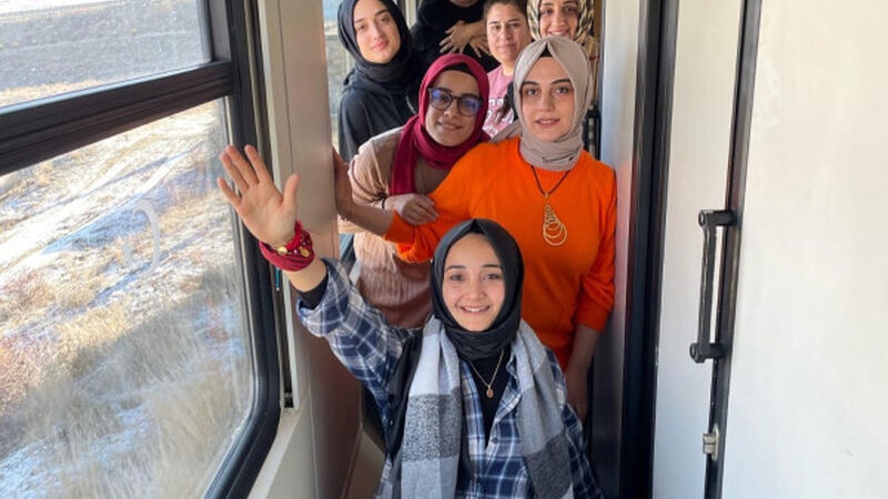 ...KIŞ SEZONU....İSTANBUL ÇIKIŞLI --- UÇAK GİDİŞ DÖNÜŞ DOĞU EKSPRESİ TURU (VAN-DOĞUBEYAZIT-KARS-ERZURUM) /3 GECE 4 GÜN/
