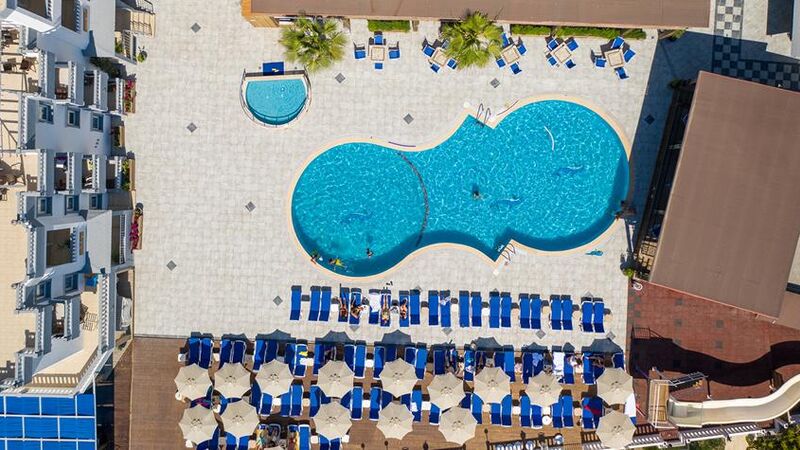 Smart Holiday Hotel